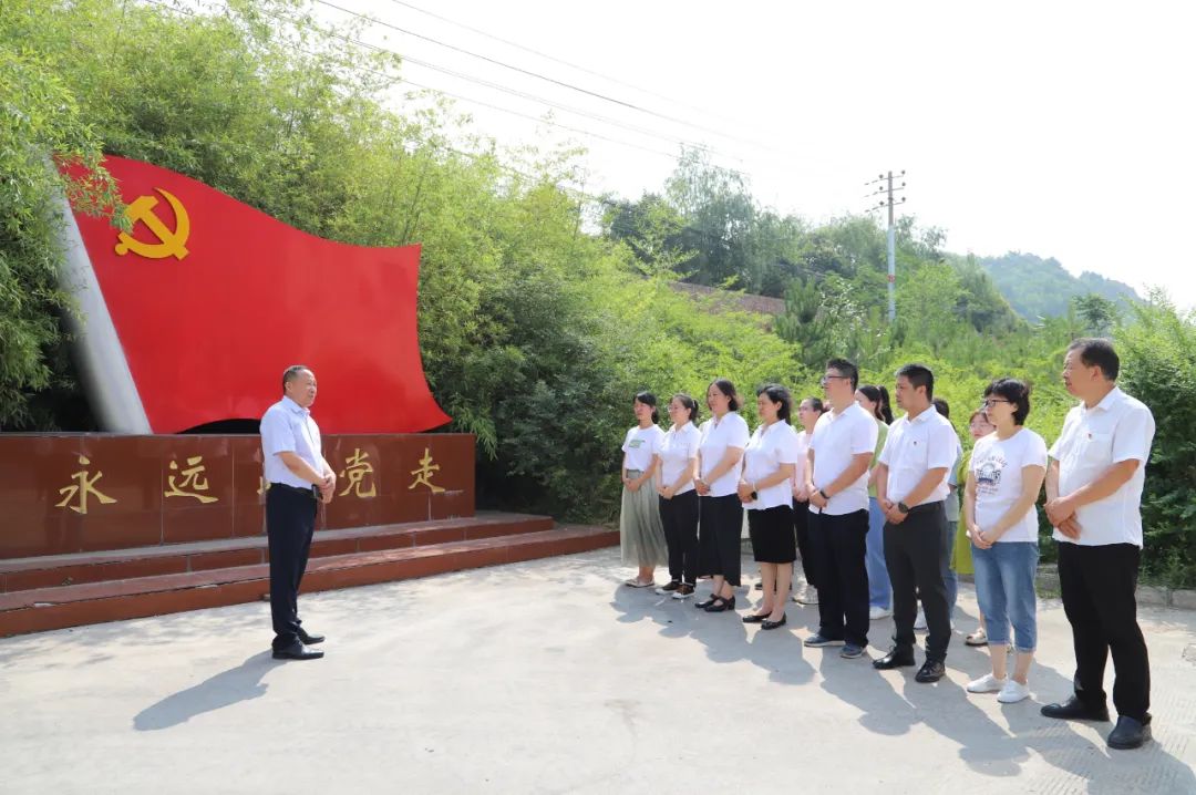 【七一特輯】三門峽市湖濱區(qū)非公黨工委聯(lián)合中共河南三味奇食品有限責任公司支部委員會開展黨建主題活動